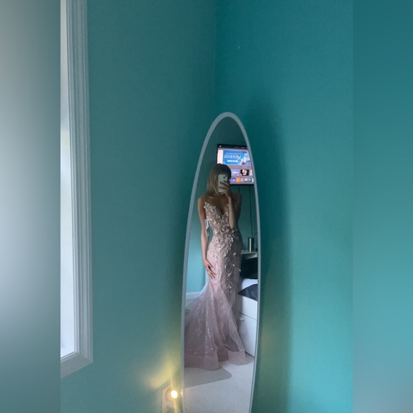 COPY - prom dress - Picture 3 of 5